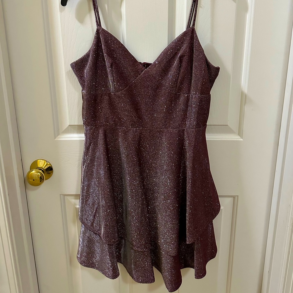 Sparkly Eggplant Colored Homecoming Dress - Size 15/16